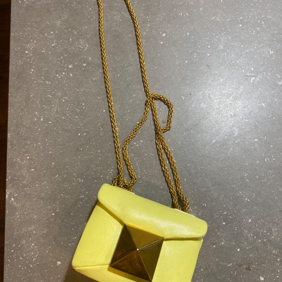 Valentino One Stud Mini - Picture 3 of 3